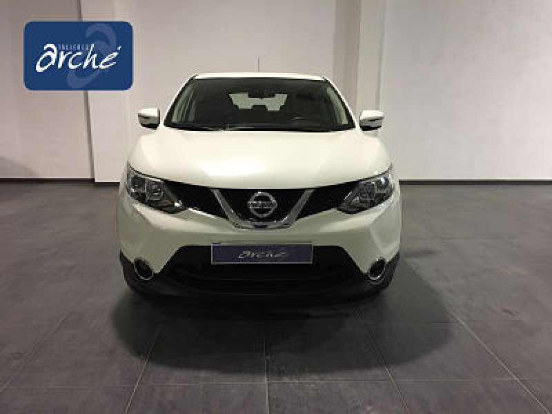 Nissan Qashqai 1.5dCi 4x2 N-CONNECTA Nissan Qashqai 1.5dCi 4x2 N-CONNECTA