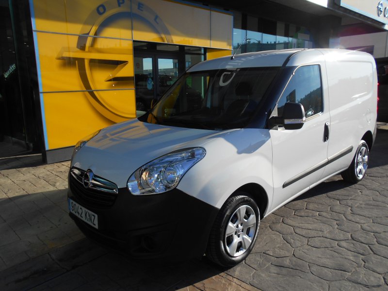 Opel Combo 1.3 CDTI 70kW (95CV) L1 H1 Cargo Opel Combo 1.3 CDTI 70kW (95CV) L1 H1 Cargo
