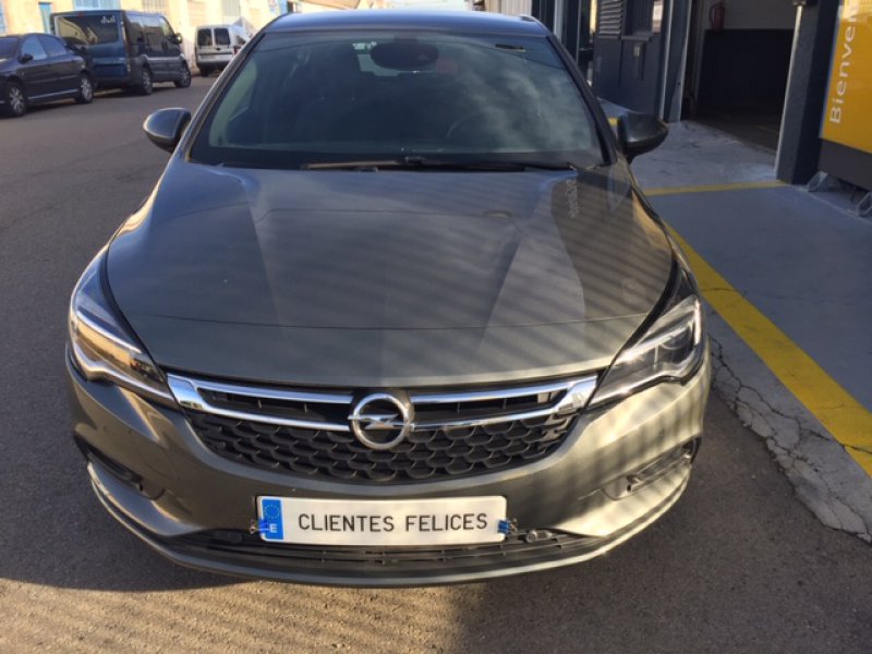 Opel Astra 1.6 CDTi 81kW (110CV) Dynamic Opel Astra 1.6 CDTi 81kW (110CV) Dynamic