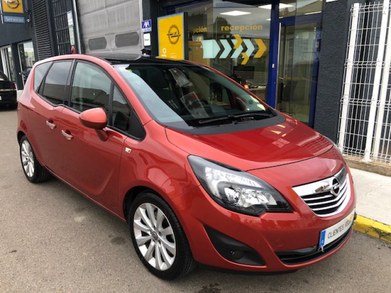 Opel Meriva 1.7 CDTI 130 CV Excellence Opel Meriva 1.7 CDTI 130 CV Excellence