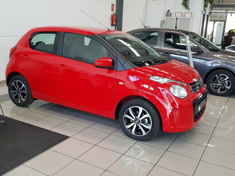 Citroen C1 PureTech 68 CITY EDITION Gasolina Rojo en Móstoles (Madrid)