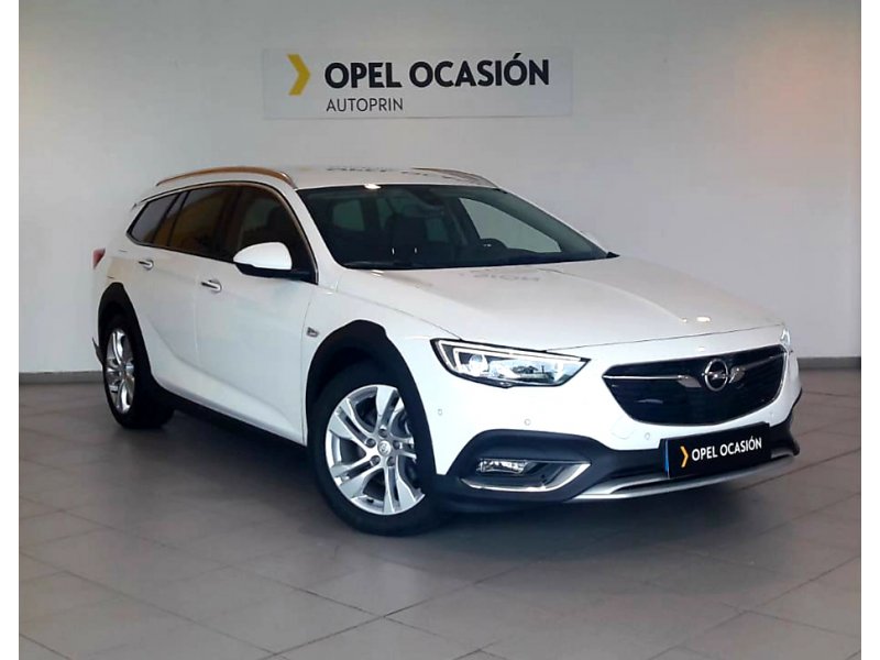 Opel Insignia CT 2.0 CDTi Turbo D Auto Country Tourer Opel Insignia CT 2.0 CDTi Turbo D Auto Country Tourer