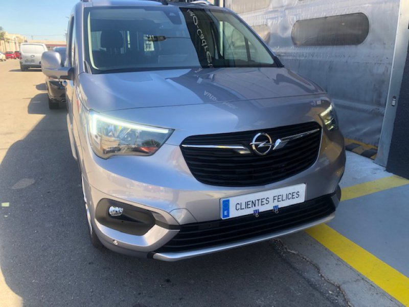 Opel Combo Life 1.5 TD 96kW (130CV) S/S L Innovation Opel Combo Life 1.5 TD 96kW (130CV) S/S L Innovation