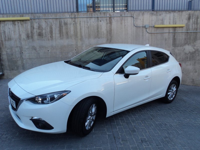 Mazda Mazda3 1.5 DE 105 MT SDN Style Confort Mazda Mazda3 1.5 DE 105 MT SDN Style Confort