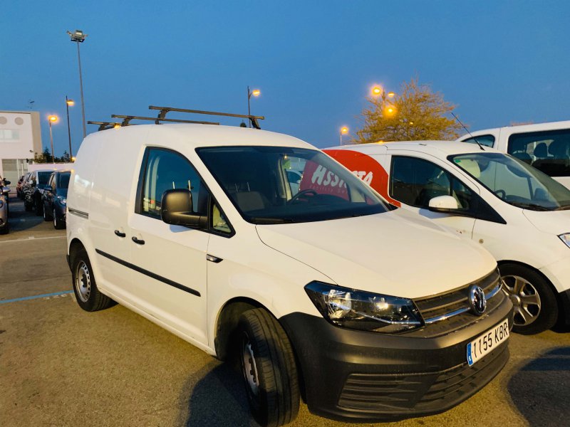 Volkswagen Caddy 2.0TDI 75CV FURGON FURGON Volkswagen Caddy 2.0TDI 75CV FURGON FURGON