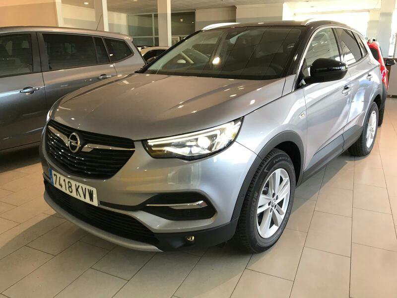 Opel Grandland X 1.2 Turbo Auto Design Line Opel Grandland X 1.2 Turbo Auto Design Line