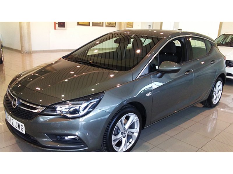 Opel Astra Sedán 1.6 CDTI 110CV DYNAMIC DYNAMIC Opel Astra Sedán 1.6 CDTI 110CV DYNAMIC DYNAMIC