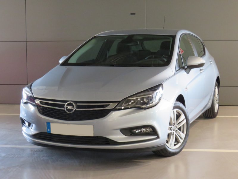 Opel Astra 1.4 Turbo S/S 125 CV Selective Opel Astra 1.4 Turbo S/S 125 CV Selective