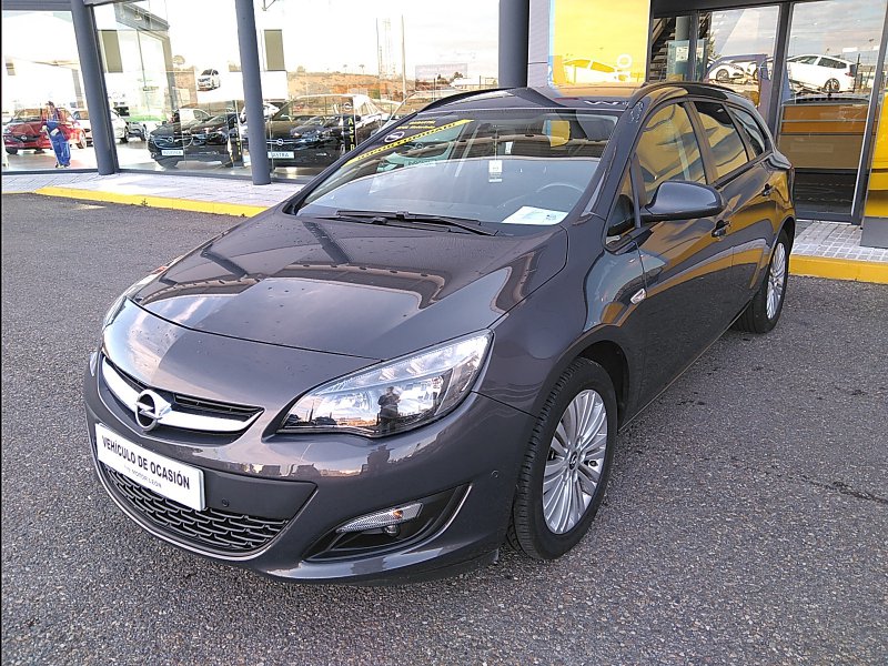 Opel Astra 1.6 CDTi S/S 136 CV ST Selective Opel Astra 1.6 CDTi S/S 136 CV ST Selective