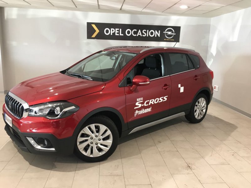Suzuki SX4 S-Cross 1.6 DDiS120cv 4x2 GLE GLE Suzuki SX4 S-Cross 1.6 DDiS120cv 4x2 GLE GLE