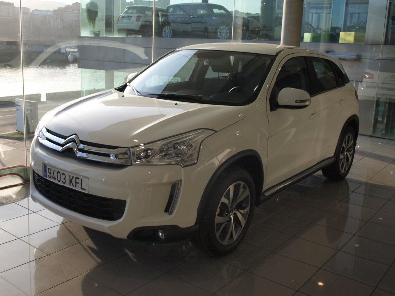Citroen C4 Aircross HDi 115 Stop & Start 6v 2WD Feel Citroen C4 Aircross HDi 115 Stop & Start 6v 2WD Feel