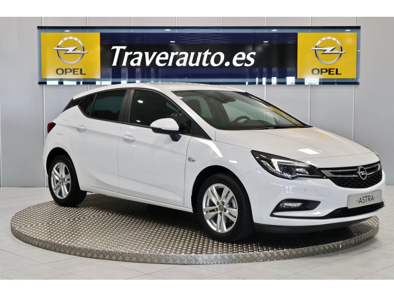 Opel Astra 1.6 CDTi S/S 81kW (110CV) Selective Opel Astra 1.6 CDTi S/S 81kW (110CV) Selective