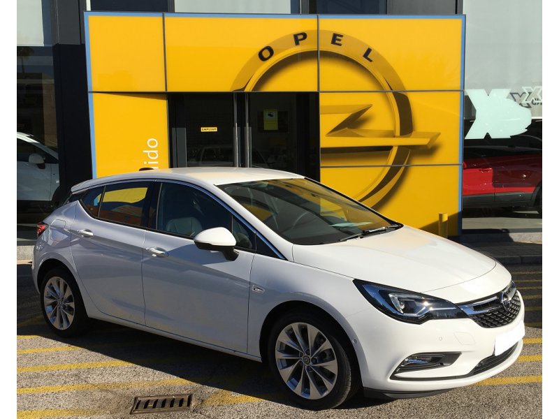 Opel Astra 1.6 CDTi S/S 100kW (136CV) Dynamic Opel Astra 1.6 CDTi S/S 100kW (136CV) Dynamic