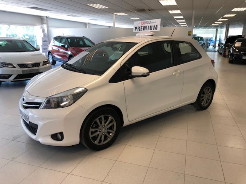 Toyota Yaris 1.3 VVT-i Active Toyota Yaris 1.3 VVT-i Active