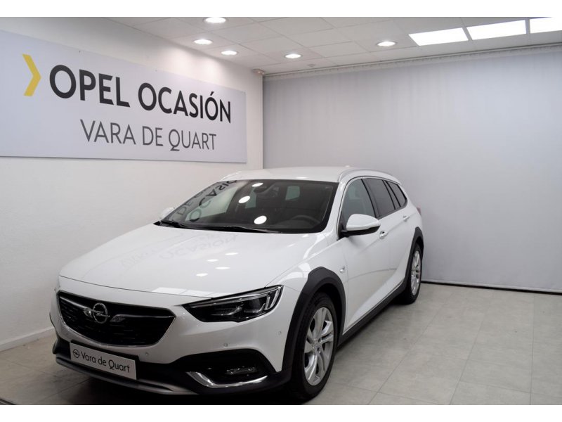 Opel Insignia Sports Tourer 2.0 CDTI 170CV 4x4 COUNTRY TOURER Opel Insignia Sports Tourer 2.0 CDTI 170CV 4x4 COUNTRY TOURER
