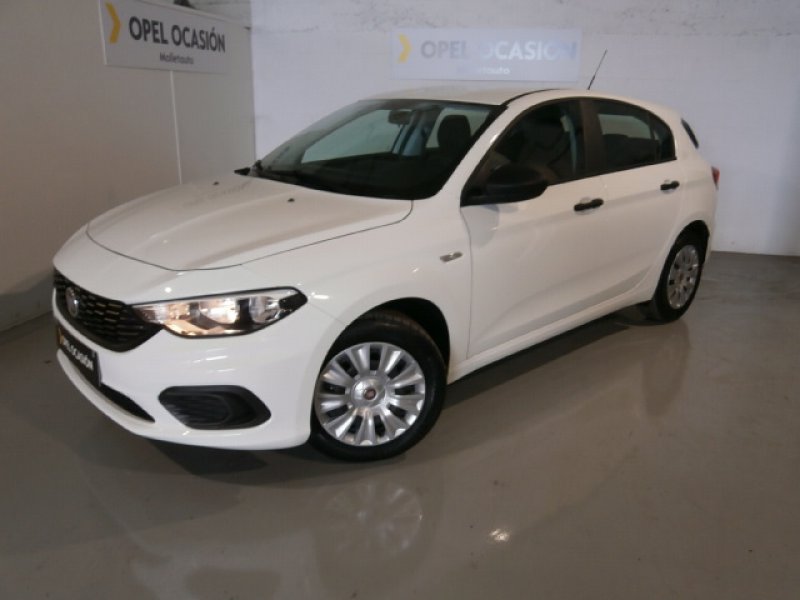 Fiat Tipo 1.3 16v 95 CV diesel Multijet II 5p Easy Fiat Tipo 1.3 16v 95 CV diesel Multijet II 5p Easy