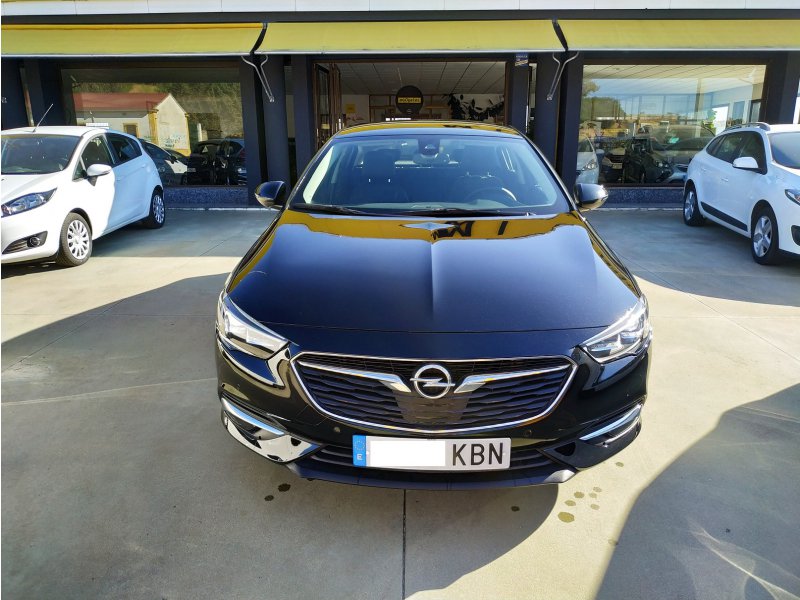 Opel Insignia 1.6 CDTi 100kW S&S TURBO D Business Opel Insignia 1.6 CDTi 100kW S&S TURBO D Business
