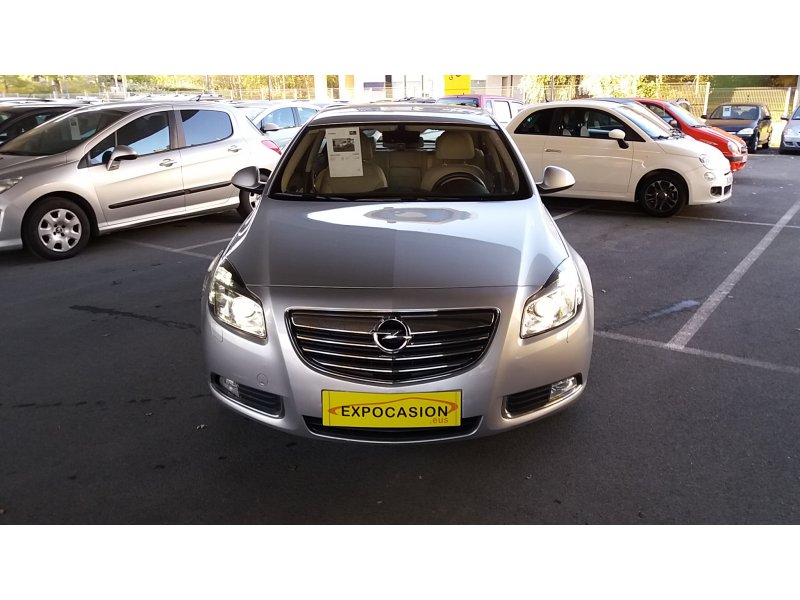 Opel Insignia 2.0 CDTI 160 CV Auto Cosmo Opel Insignia 2.0 CDTI 160 CV Auto Cosmo