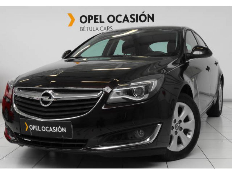Opel Insignia 1.6 CDTI 136 CV Auto Selective Opel Insignia 1.6 CDTI 136 CV Auto Selective