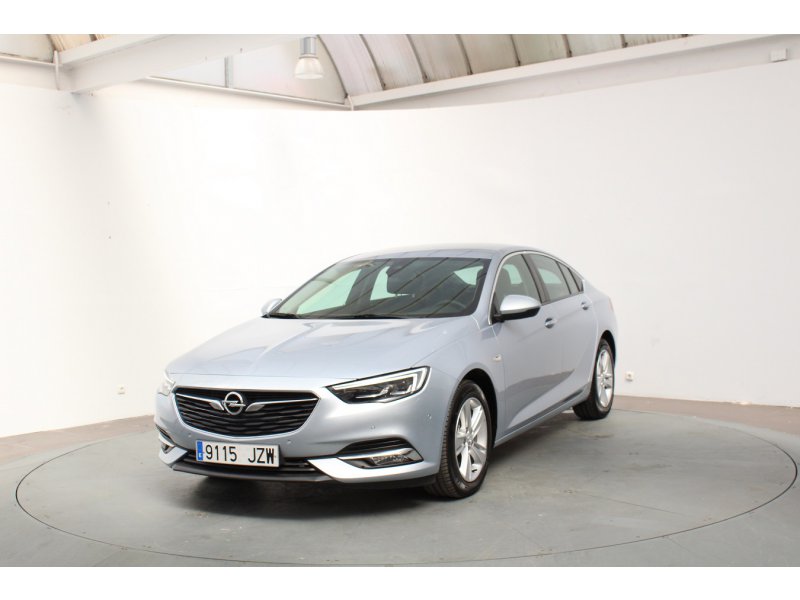 Opel Insignia 1.6 CDTi 100kW S&S TURBO D Excellence Opel Insignia 1.6 CDTi 100kW S&S TURBO D Excellence