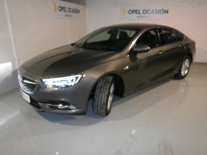 Opel Insignia 1.6 CDTi 100kW S&S TURBO D Excellence Opel Insignia 1.6 CDTi 100kW S&S TURBO D Excellence