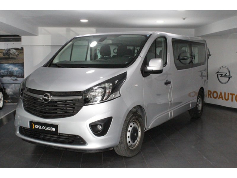 Opel Vivaro 1.6 CDTI S/S 125 CV L2 2.9t Combi-9 - Opel Vivaro 1.6 CDTI S/S 125 CV L2 2.9t Combi-9 -