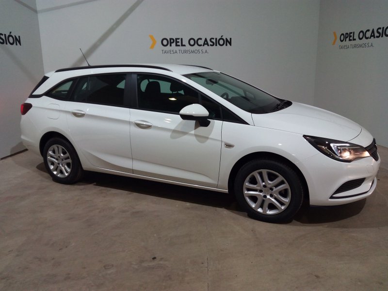 Opel Astra Sports Tourer 1.0 TURBO 105CV EXPRESSION Opel Astra Sports Tourer 1.0 TURBO 105CV EXPRESSION