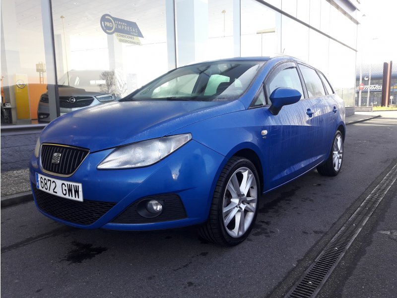 SEAT Nuevo Ibiza ST 1.6 TDI 105cv DPF Sport SEAT Nuevo Ibiza ST 1.6 TDI 105cv DPF Sport