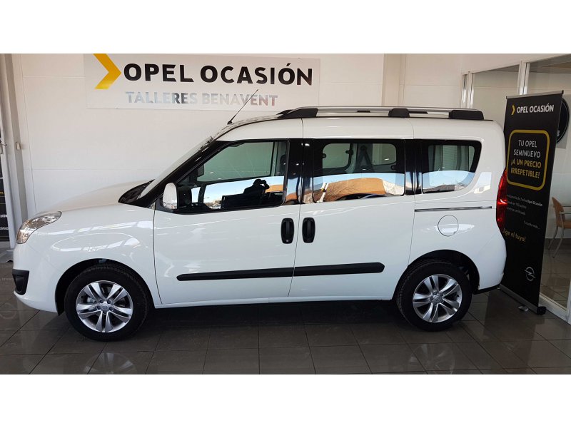 Opel Combo 1.6 CDTI 105CV L1 H1 Tour Expression Opel Combo 1.6 CDTI 105CV L1 H1 Tour Expression