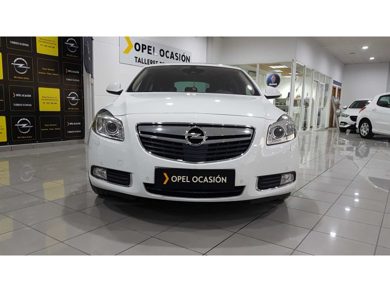 Opel Insignia 2.0 CDTI 160 CV Auto Excellence Opel Insignia 2.0 CDTI 160 CV Auto Excellence