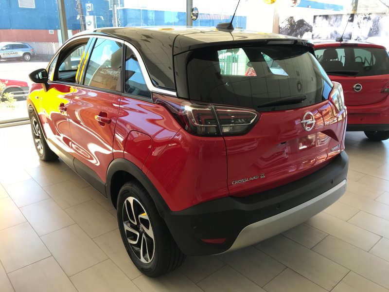 Opel Crossland X 1.6T 88kW (120CV) S/S Excellence Opel Crossland X 1.6T 88kW (120CV) S/S Excellence