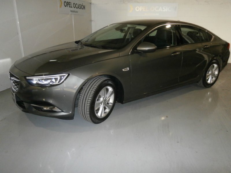 Opel Insignia 1.6 CDTi 100kW S&S TURBO D Excellence Opel Insignia 1.6 CDTi 100kW S&S TURBO D Excellence