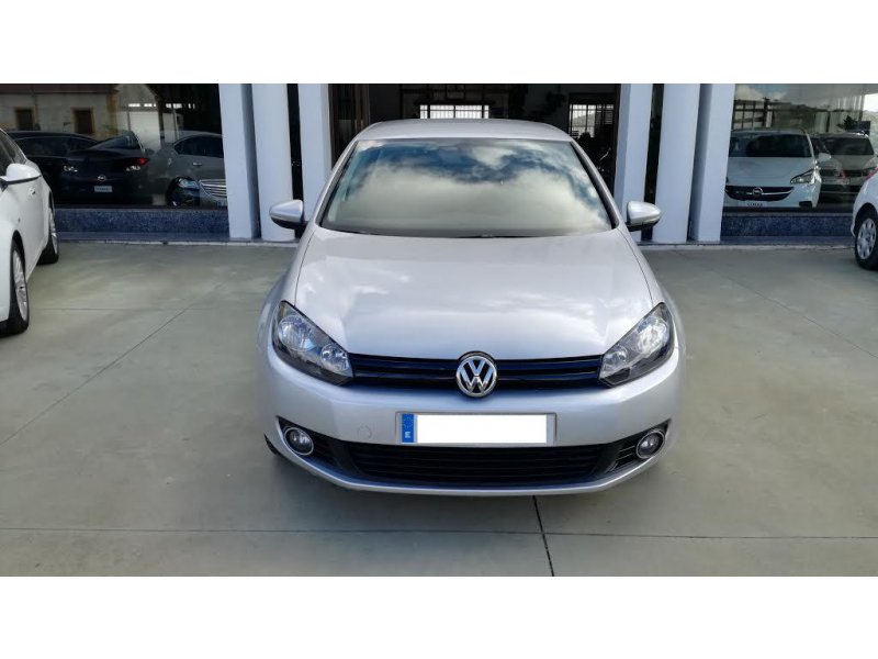 Volkswagen Golf 1.6 TDI 105cv BMT Edition Volkswagen Golf 1.6 TDI 105cv BMT Edition