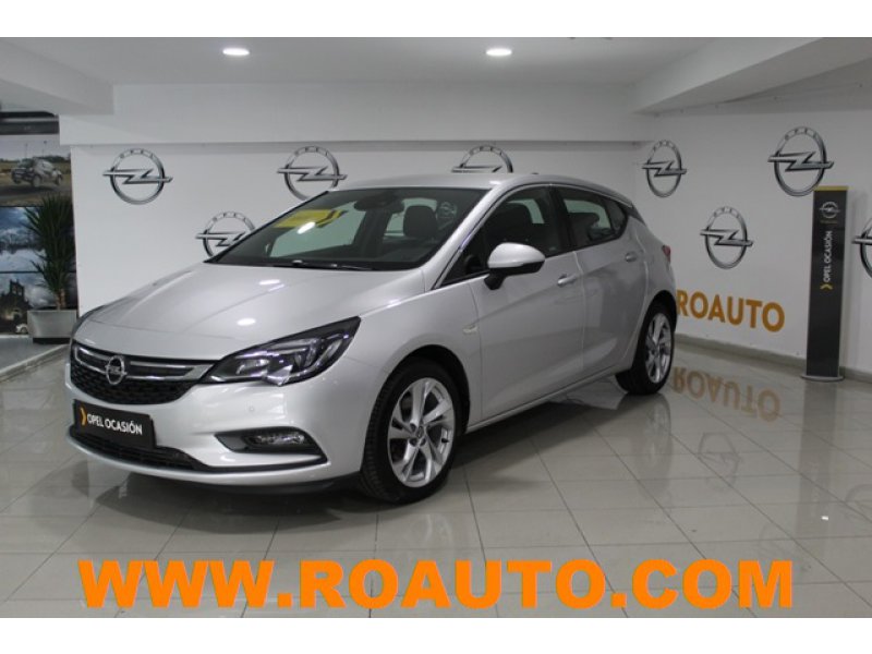 Opel Astra 1.6 CDTi 81kW (110CV) Dynamic Opel Astra 1.6 CDTi 81kW (110CV) Dynamic