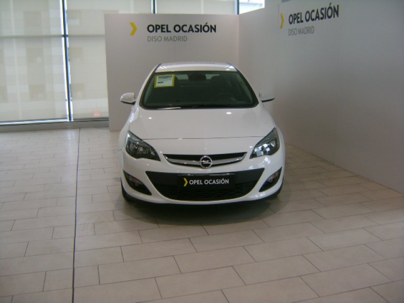 Opel Astra 1.6 CDTi S/S 100kW (136CV) Elegance Opel Astra 1.6 CDTi S/S 100kW (136CV) Elegance