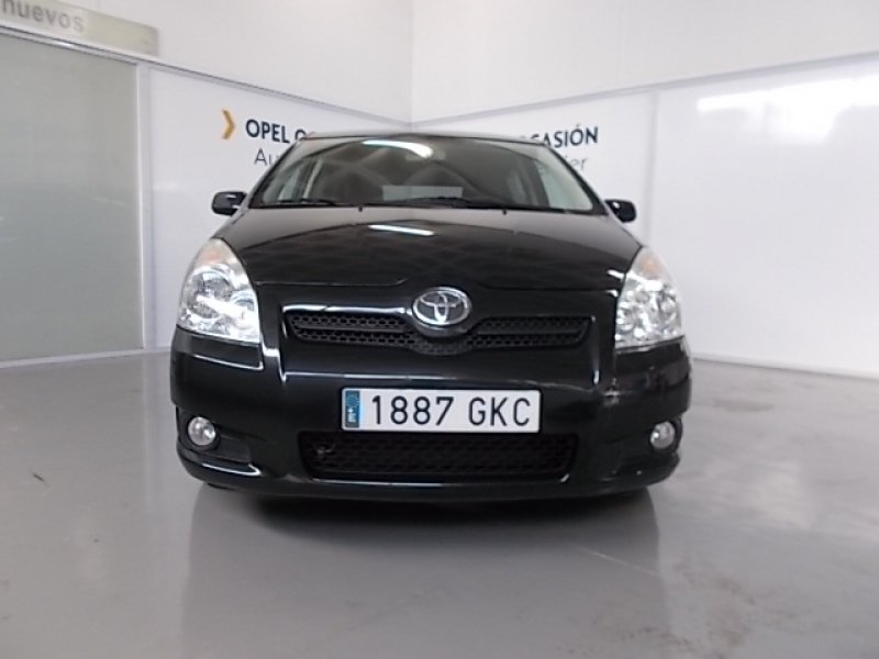 Toyota Corolla Verso 2.2 D-4D 136 CV Sol Toyota Corolla Verso 2.2 D-4D 136 CV Sol