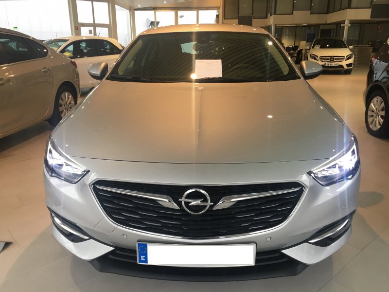 Opel Insignia 2.0 CDTi S&S TURBO D Excellence Opel Insignia 2.0 CDTi S&S TURBO D Excellence