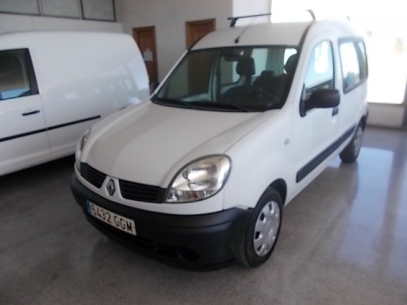 Renault Kangoo Combi 1.5dCi 70cv Authentique Renault Kangoo Combi 1.5dCi 70cv Authentique