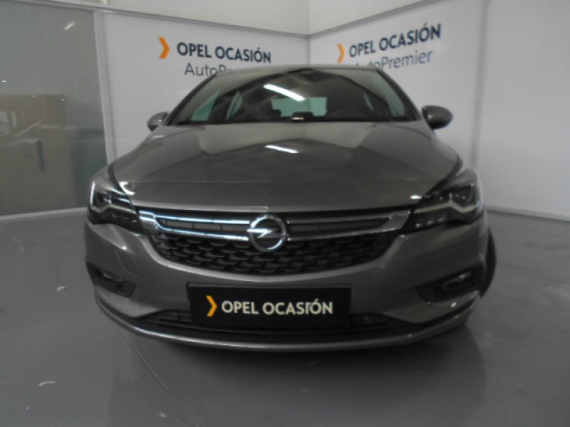 Opel Astra 1.6 CDTi 110 CV Excellence Opel Astra 1.6 CDTi 110 CV Excellence