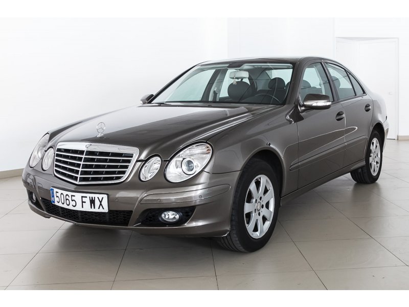 Mercedes-Benz Clase E E 220 CDI ELEGANCE Mercedes-Benz Clase E E 220 CDI ELEGANCE