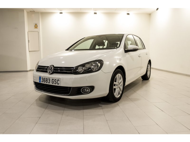 Volkswagen Golf VI1.6 TDI 105cv DPF Sport Volkswagen Golf VI1.6 TDI 105cv DPF Sport