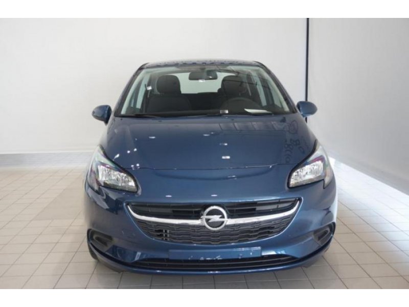 Opel Corsa 1.4 90 CV Expression Opel Corsa 1.4 90 CV Expression