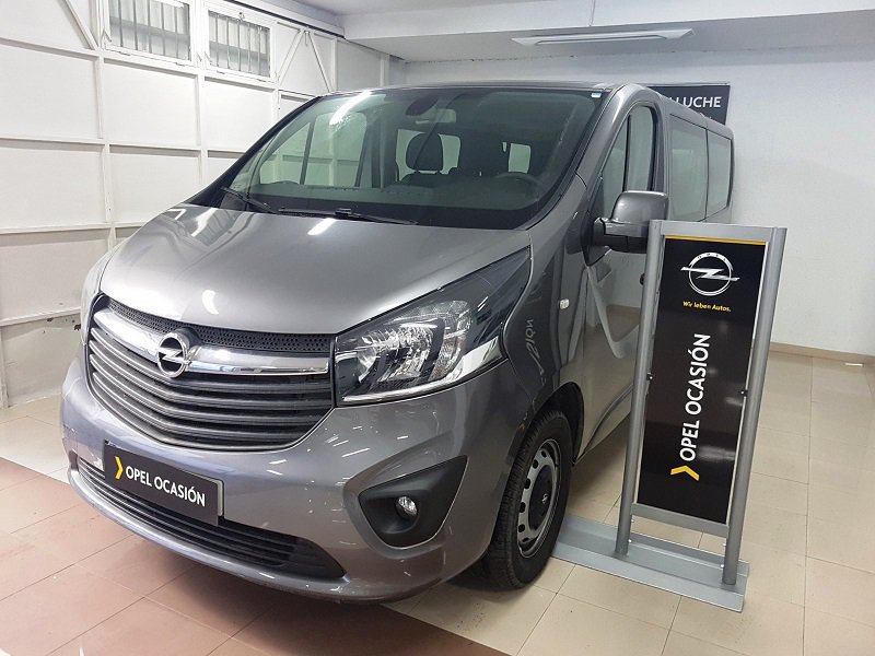 Opel Vivaro 1.6 CDTI S/S 125 CV L1 2.7t Combi-9 - Opel Vivaro 1.6 CDTI S/S 125 CV L1 2.7t Combi-9 -