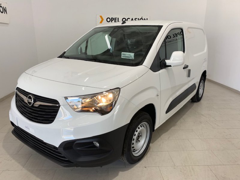 Opel Combo 1.6 TD S/S 74kW(100CV) D.Cab XL H1 1000k Selective Opel Combo 1.6 TD S/S 74kW(100CV) D.Cab XL H1 1000k Selective
