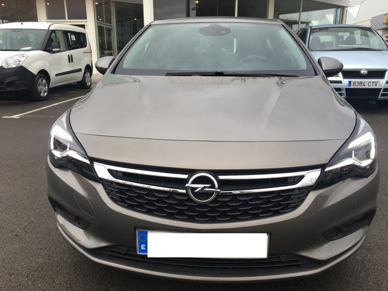 Opel Astra 1.6 CDTi S/S 136 CV Excellence Opel Astra 1.6 CDTi S/S 136 CV Excellence