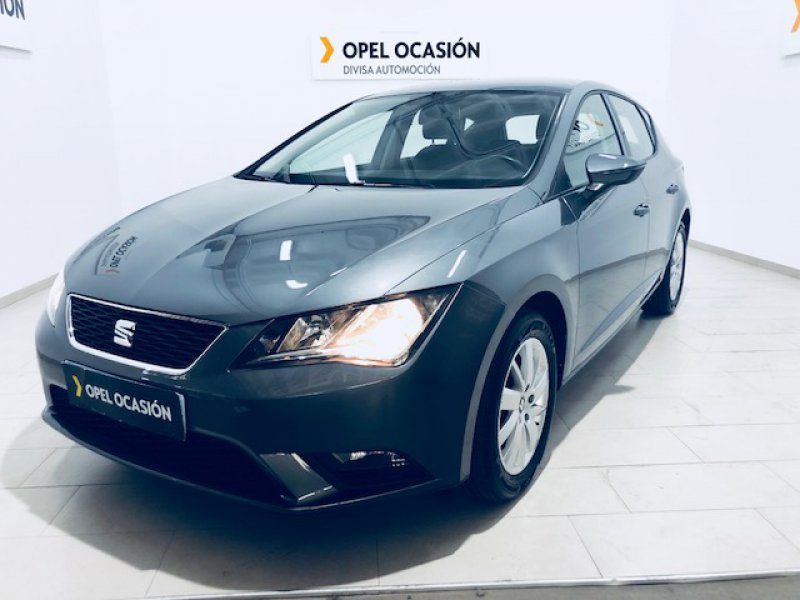 SEAT Nuevo León 1.6 TDI 110cv St&Sp Style SEAT Nuevo León 1.6 TDI 110cv St&Sp Style