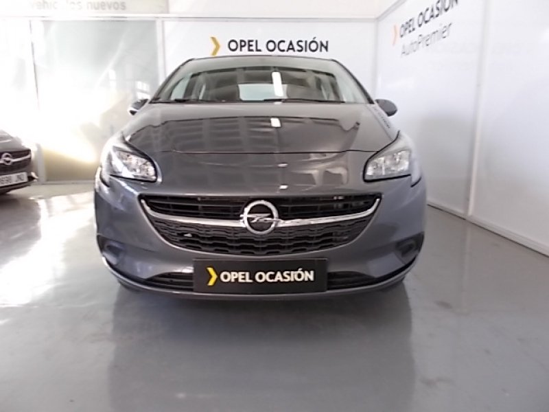 Opel Corsa 1.4 90 CV Expression Opel Corsa 1.4 90 CV Expression
