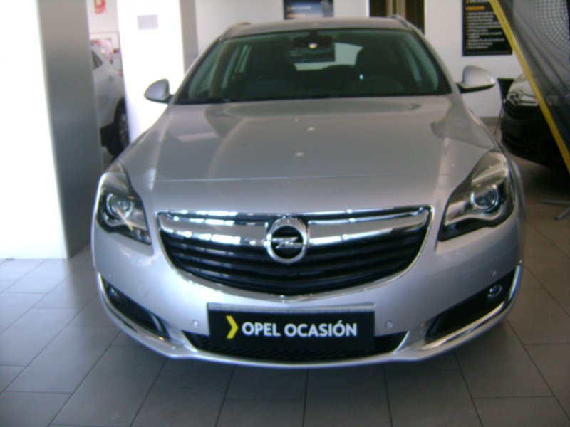 Opel Insignia ST 1.6 CDTI Start & Stop 120 CV Business Opel Insignia ST 1.6 CDTI Start & Stop 120 CV Business