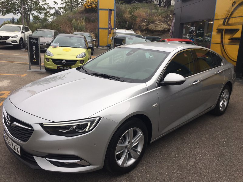 Opel Insignia GS 2.0 CDTi Turbo D 170 CV EXCELLENCE Excellence Opel Insignia GS 2.0 CDTi Turbo D 170 CV EXCELLENCE Excellence