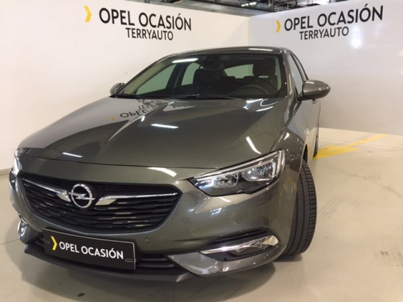 Opel Insignia 1.6 CDTi 100kW S&S TURBO D Selective Opel Insignia 1.6 CDTi 100kW S&S TURBO D Selective
